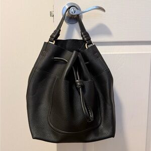 Zara - Medium Bucket Bag